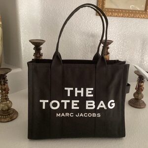 Marc Jacobs  The  Tote Bag, Size Large, Color Black White NWT